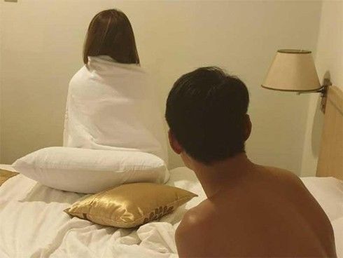 Lần đầu gặp nhau đi khách sạn chàng trai ngủ 1 mạch đến sáng