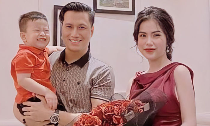 Sau 1 năm ly hôn, Việt Anh chụp ảnh thân thiết bên vợ cũ Hương Trần