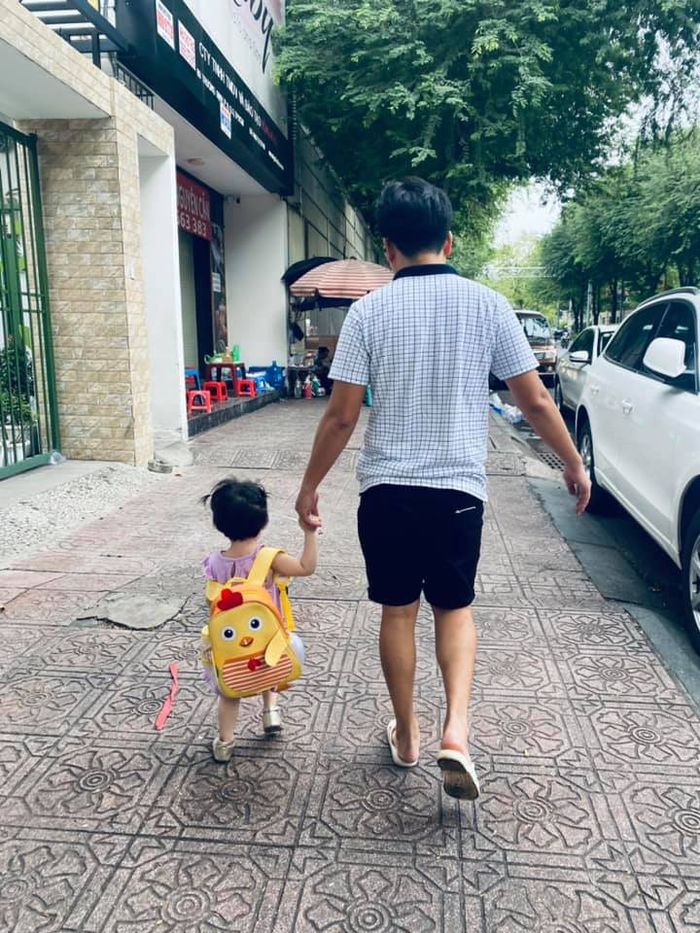 Thời trang đưa con đến trường của sao Việt