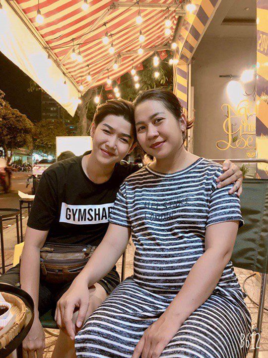 Cuộc sống của 2 cặp đồng tính Việt sau sinh con