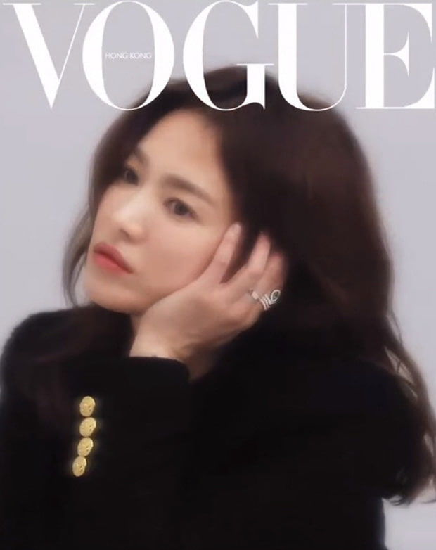 Song Hye Kyo vẫn gây sốt dù ảnh tạp chí out nét