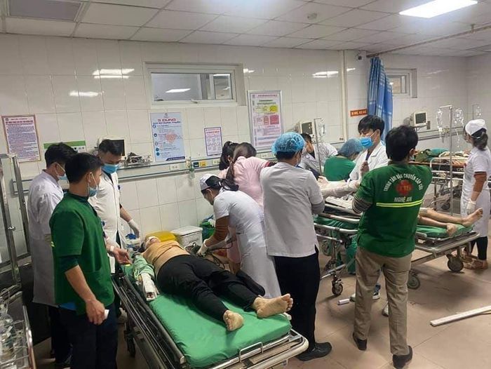 Vụ rơi thang máy ở Nghệ An: Bố để lại 4 con gái nheo nhóc