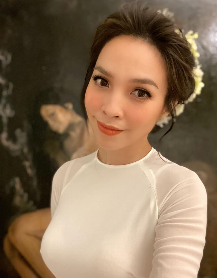 5 mỹ nhân ăn chay của Vbiz: Angela Phương Trinh xinh đẹp bội phần