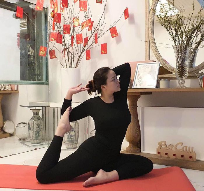 Phan Như Thảo tự khen nhan sắc sau 1 tháng ép mỡ