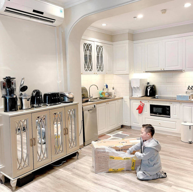 Cuộc sống đơn thân nuôi con 1 mình của Ly Kute