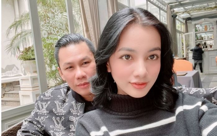 Chồng cũ Lệ Quyên và Cẩm Đan lại bị soi cùng đi ăn cưới