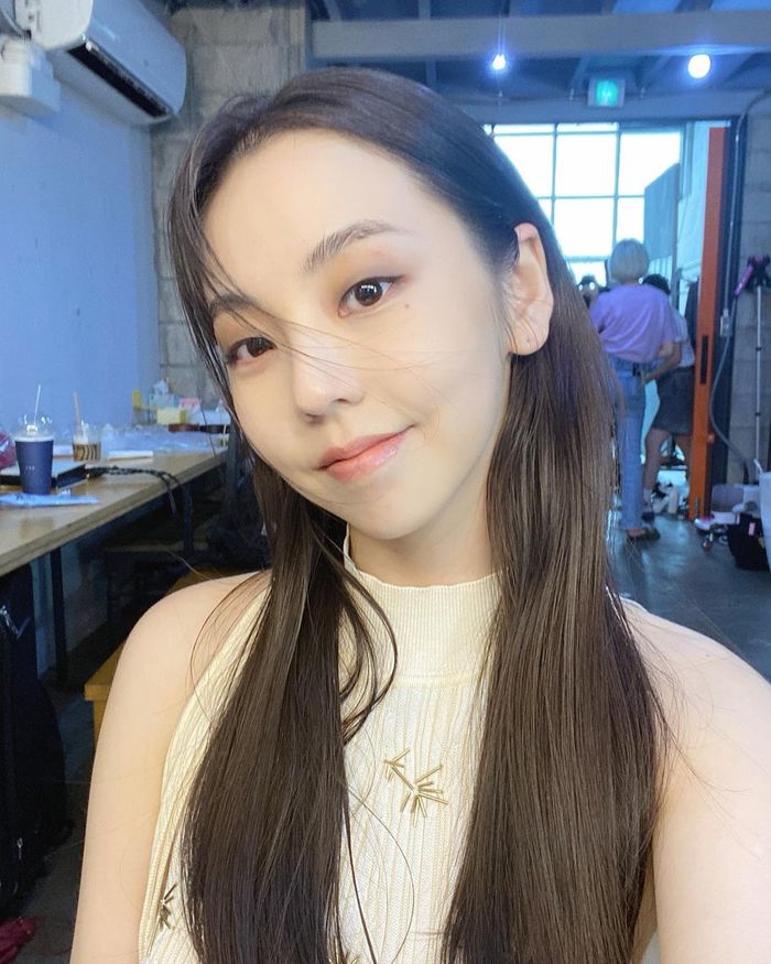 Những idol Kpop sinh năm 92 tròn tuổi 30 năm 2021