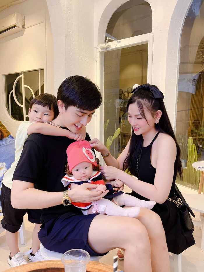 Điểm danh những “cậu ấm cô chiêu” nhà sao Việt chào đời trong năm 2020