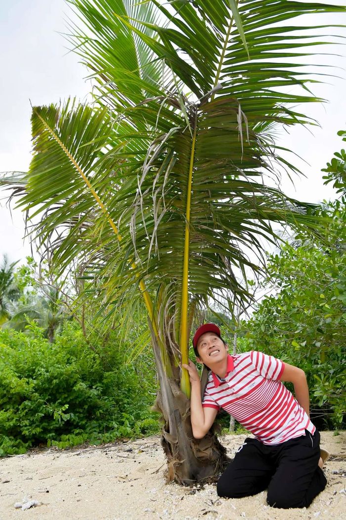 Dương Triệu Vũ chia sẻ ảnh gia đình đi du lịch