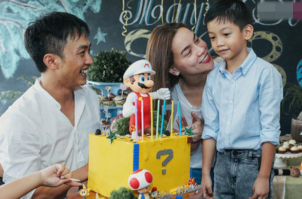 Hà Hồ và Cường Đô La đến trường cổ vũ cho Subeo thi đấu