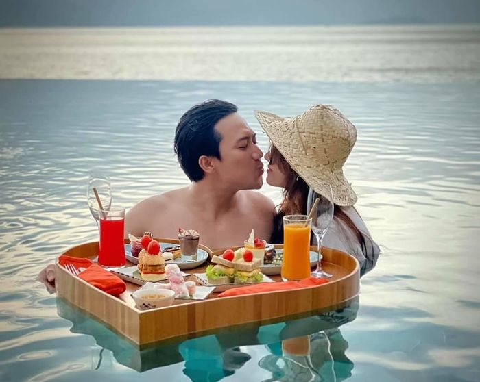 Thư tay Trấn Thành gửi Hari Won từ ngày chính thức yêu