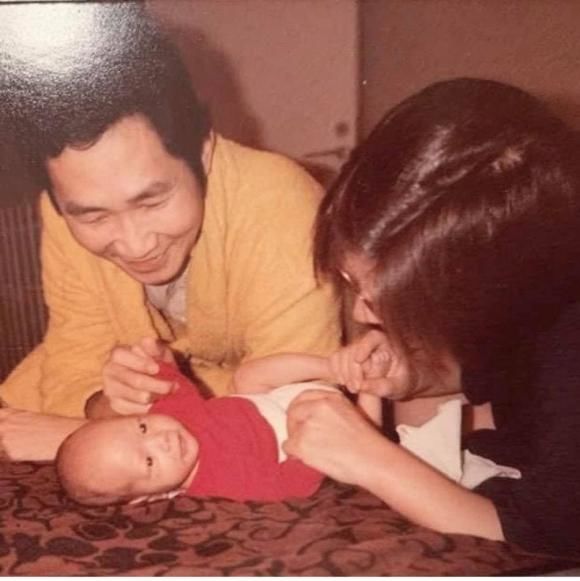 Hồ Ngọc Hà đăng ảnh lúc bé của Kim Lý