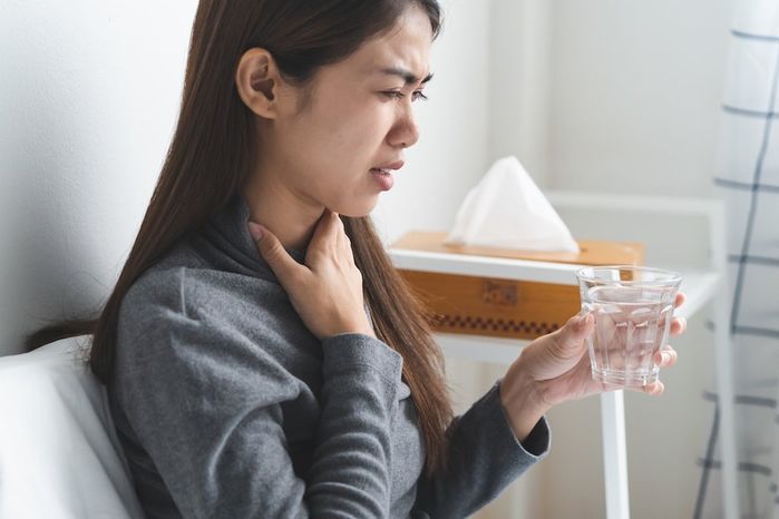 3 thói quen uống nước gây hại thận