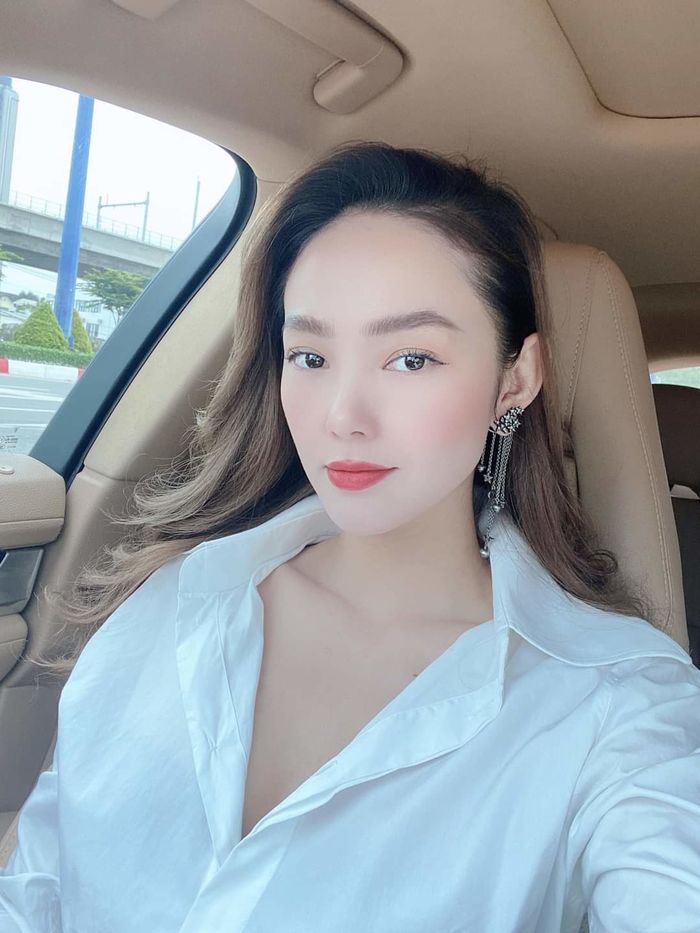 Mỹ nhân Việt chọn sai kiểu tóc lộ khuyết điểm gương mặt