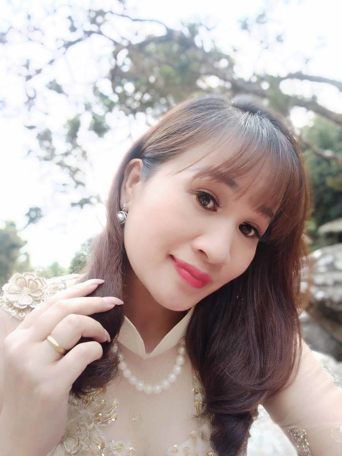 Lê Thị Dần sau 5 năm: Chạy show liên tục lên chức bà ngoại vẫn trẻ đẹp