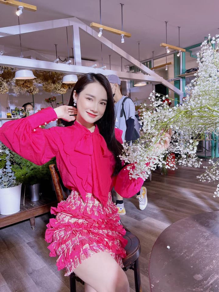 Nhã Phương chia sẻ hạnh phúc khi được chồng chăm sóc