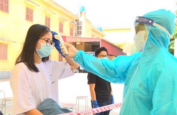 Cách nhận biết dấu hiệu mắc Covid-19 chủng virus mới
