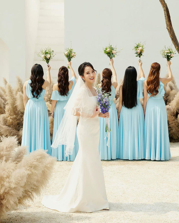 Primmy Trương hé lộ dàn phù dâu cực phẩm trong ngày cưới
