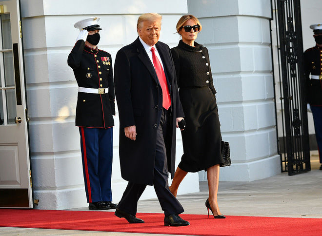 Barron Trump vắng mặt trong lễ chia tay của Donald Trump