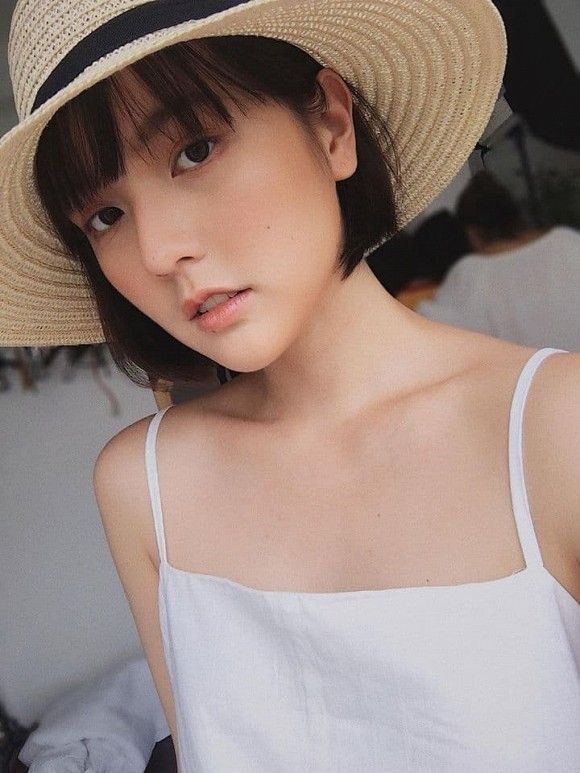 Hải Tú lộ mặt mộc không son phấn gây thất vọng