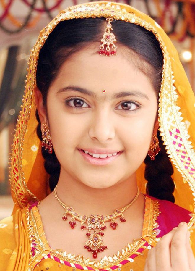Avika: Sao nhí đóng “Cô dâu 8 tuổi” sau 13 năm