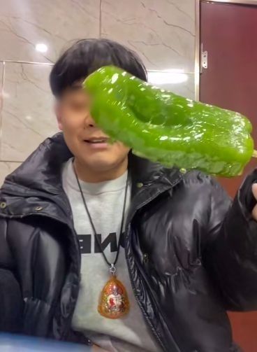 Tôn Nghệ Hiên: Mukbanger nổi tiếng qua đời ở tuổi 19