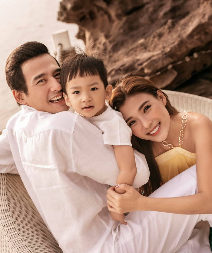 Thúy Diễm hé lộ cuộc sống hôn nhân với Lương Thế Thành