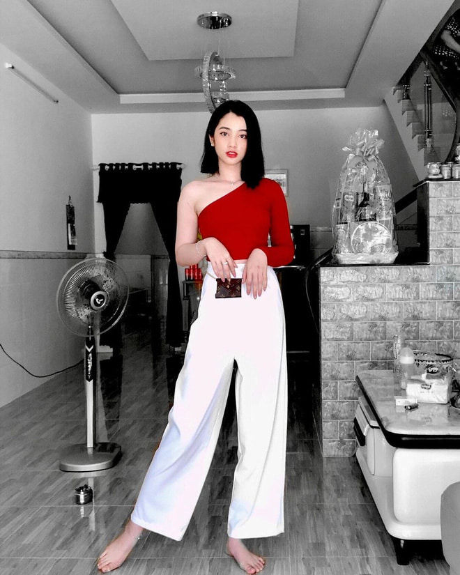 Gu thời trang gợi cảm của người đẹp Cẩm Đan