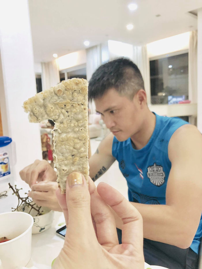 Thủy Tiên từng trách chồng ít nói những nay lại thấy hạnh phúc