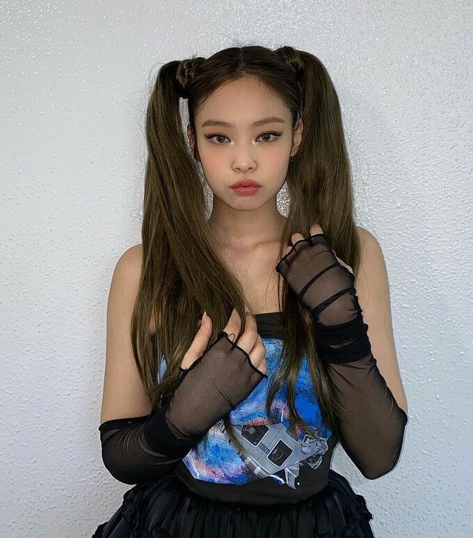 Hết Jennie đến Rosé, sao Việt cũng thi nhau để tóc Thủy thủ Mặt trăng