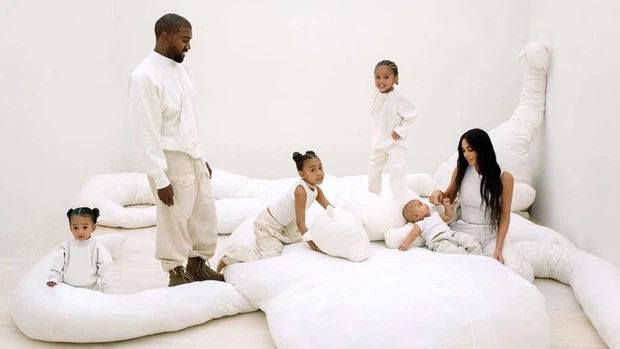 Kim Kardashian và Kanye West chia tài sản thế nào hậu ly hôn?