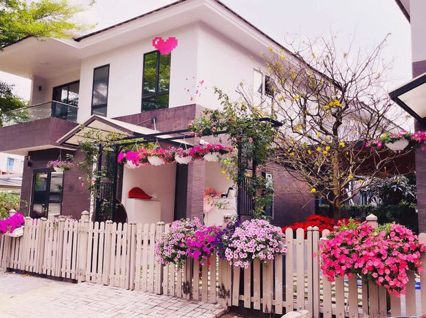 Biệt thự của Nhật Kim Anh giữa lòng Sài Gòn
