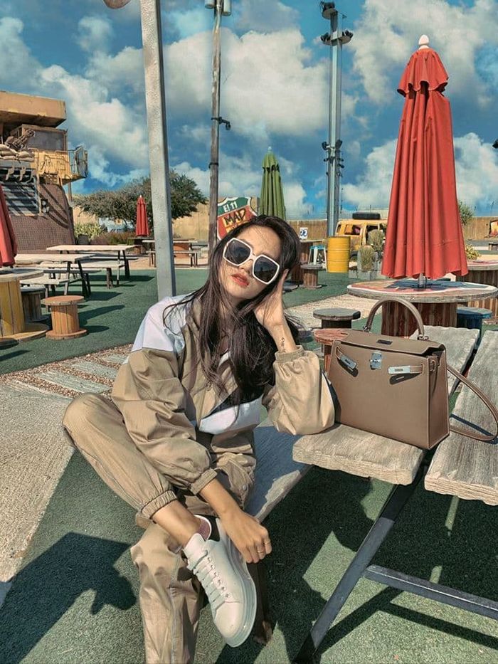 Bộ sưu tập túi hàng hiệu của Hương Giang
