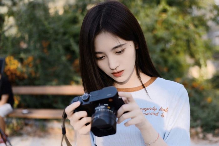 Bỏ túi bí quyết tạo dáng cho bức ảnh cực nghệ, hút like ngày Tết
