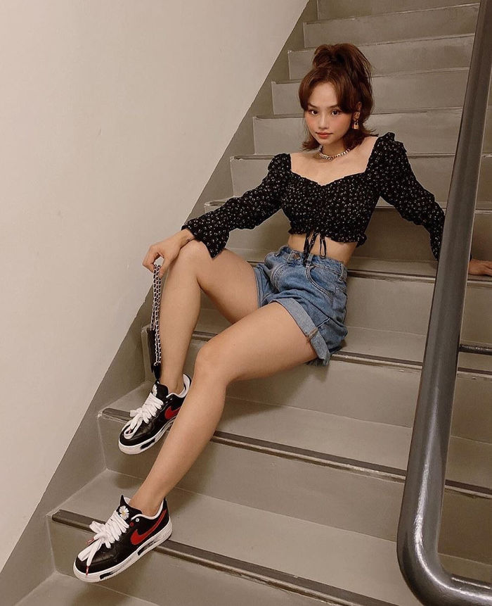 Những đôi bông tai độc đáo của mỹ nhân Việt