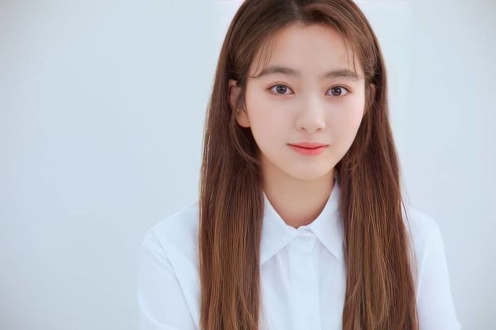 Kal So Won gây sôt ở tuổi 15