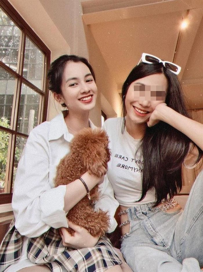 Cẩm Đan bị bóc mẽ chỉnh ảnh quá quá đà