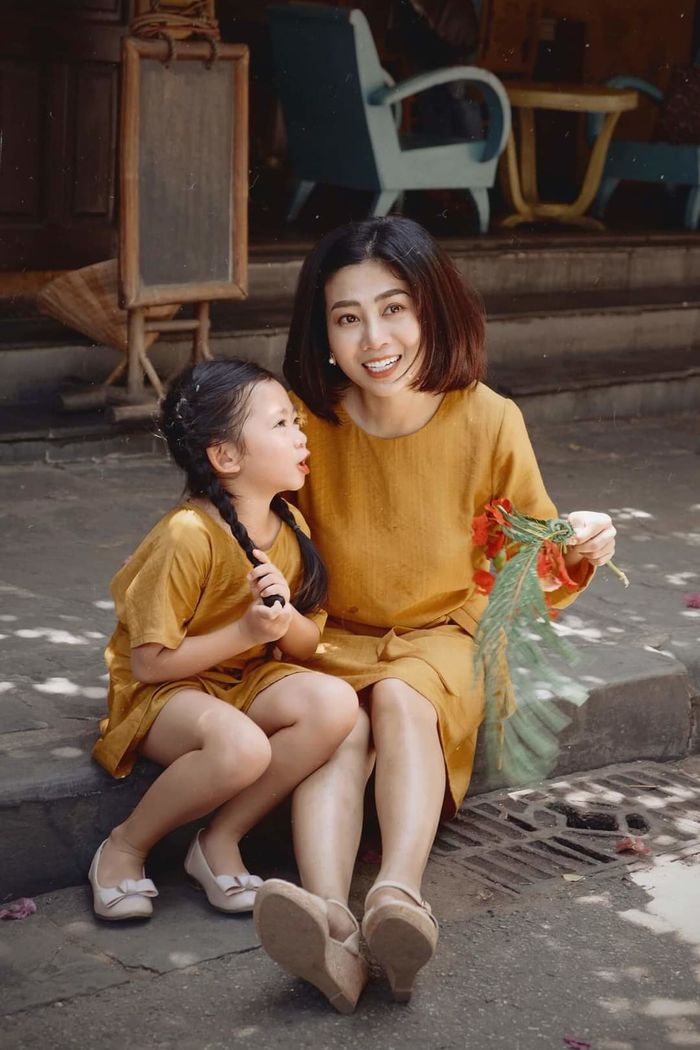 Con gái Mai Phương đón Tết 2021 cùng gia đình Ốc Thanh Vân