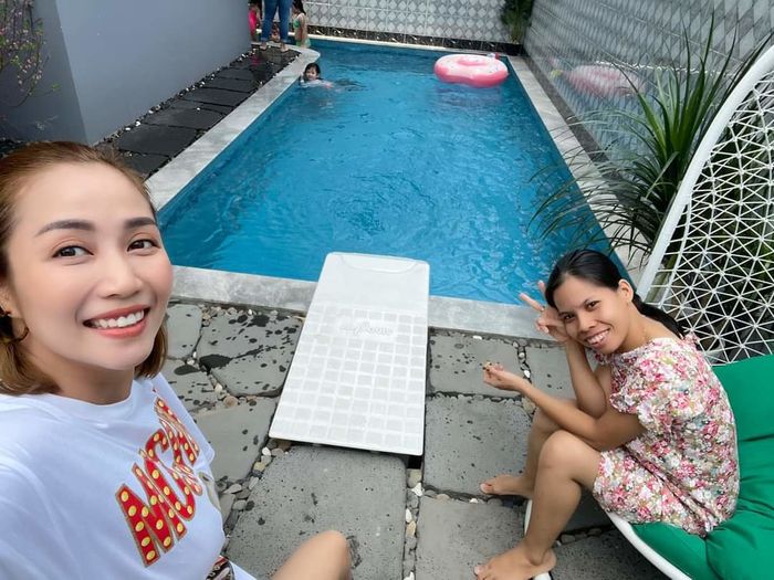 Con gái Mai Phương đón Tết 2021 cùng gia đình Ốc Thanh Vân