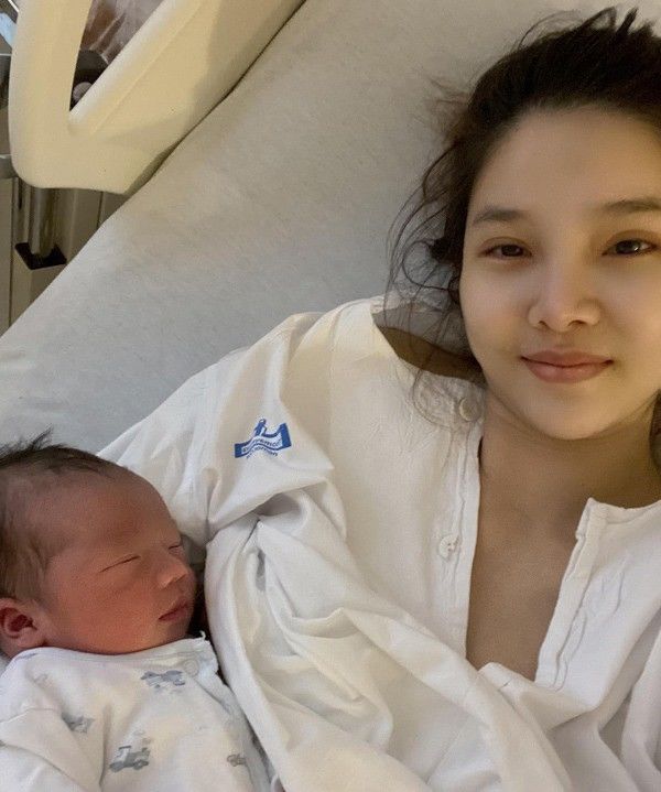 Kỳ Hân và cuộc sống đầm ấm bên chồng và hai con