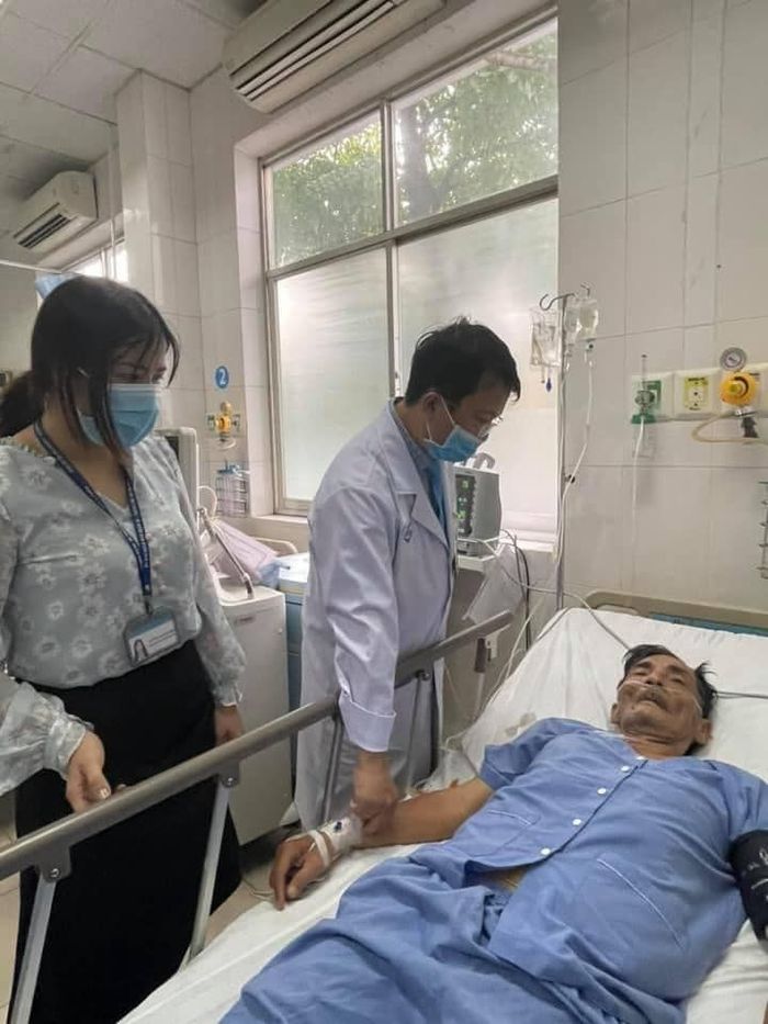 Diễn viên Thương Tín bị đột quỵ, sức khỏe nguy kịch