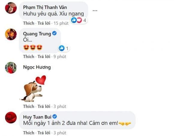 Hồ Ngọc Hà chụp hình cùng Kim Lý và các con