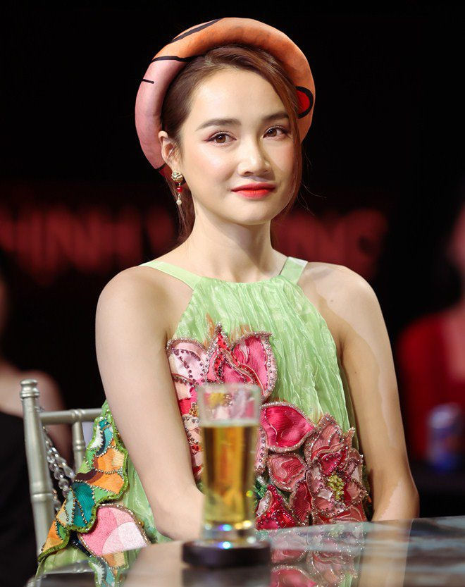 Hình ảnh mới của Nhã Phương chứng minh phụ nữ có da có thịt mới đẹp