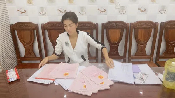Những mỹ nhân Việt được chồng tặng quà khủng