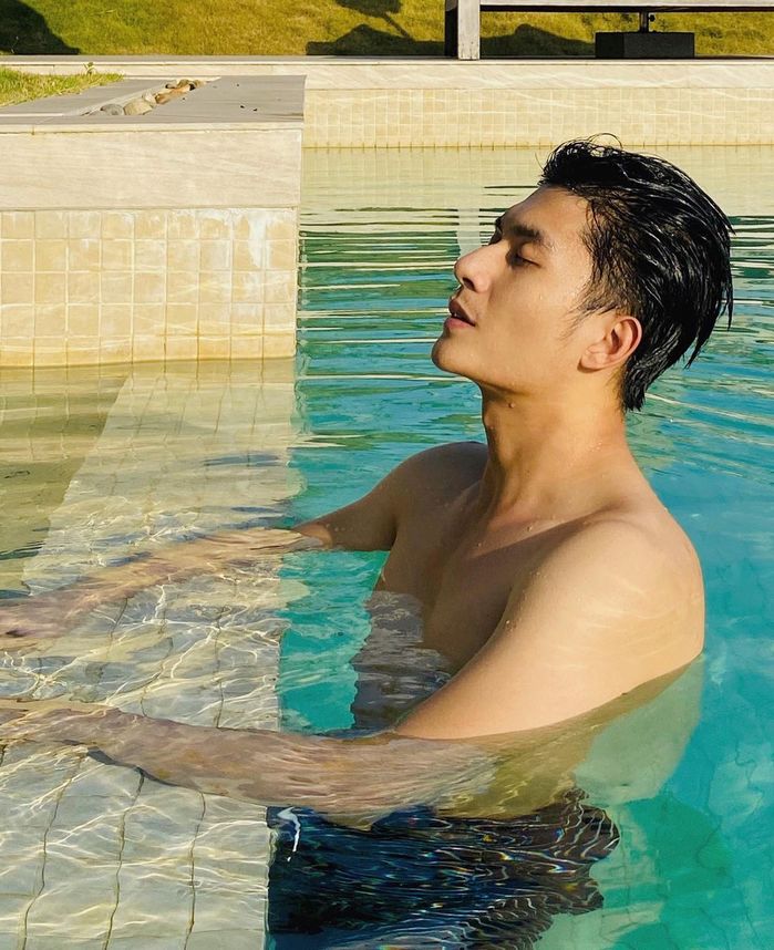 Lâm Bảo Châu gây ngất ngây trước body “cực phẩm”
