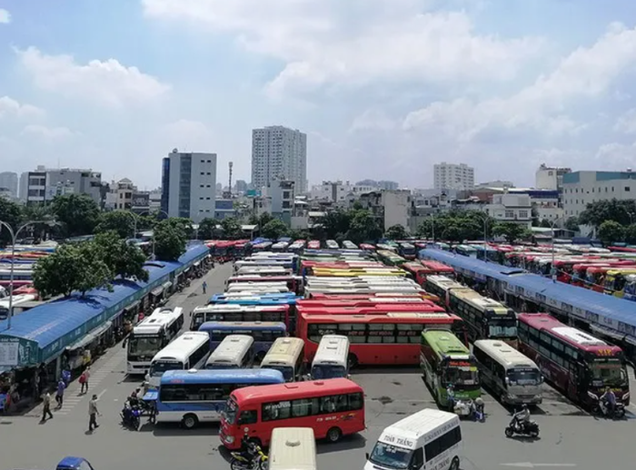 Người ở tỉnh vào lại TP.HCM có phải cách ly sau Tết 2021