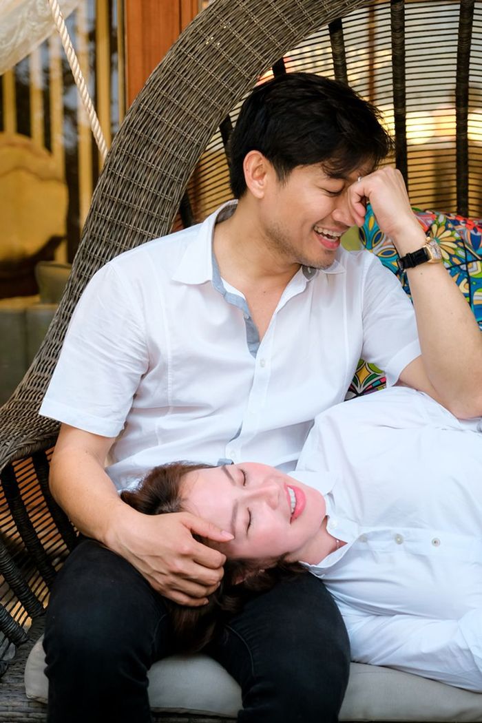Quý Bình tiết lộ thật về vợ doanh nhân hơn tuổi