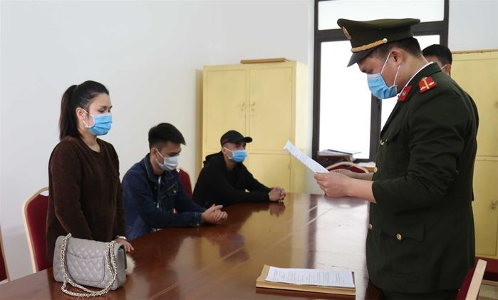 Quảng Ninh: Xử phạt 4 người trốn trạm kiểm soát dịch 100 triệu đồng