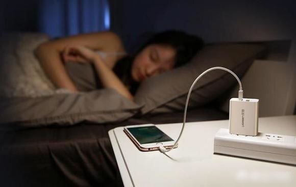 4 cách bảo vệ, tiết kiệm pin iPhone sai lầm