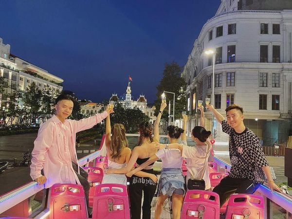 Ảnh của sao Việt ở nơi công cộng gây tranh cãi
